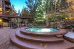 Outdoor Hot Tub - The Timbers - Keystone CO